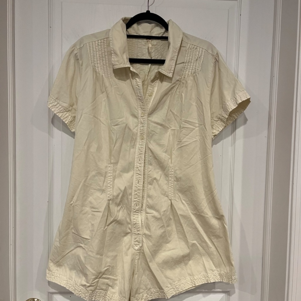 Beige Short-sleeve romper